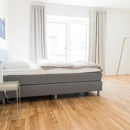Apartment Cool 1-bed With Balcony In Frederiksberg *